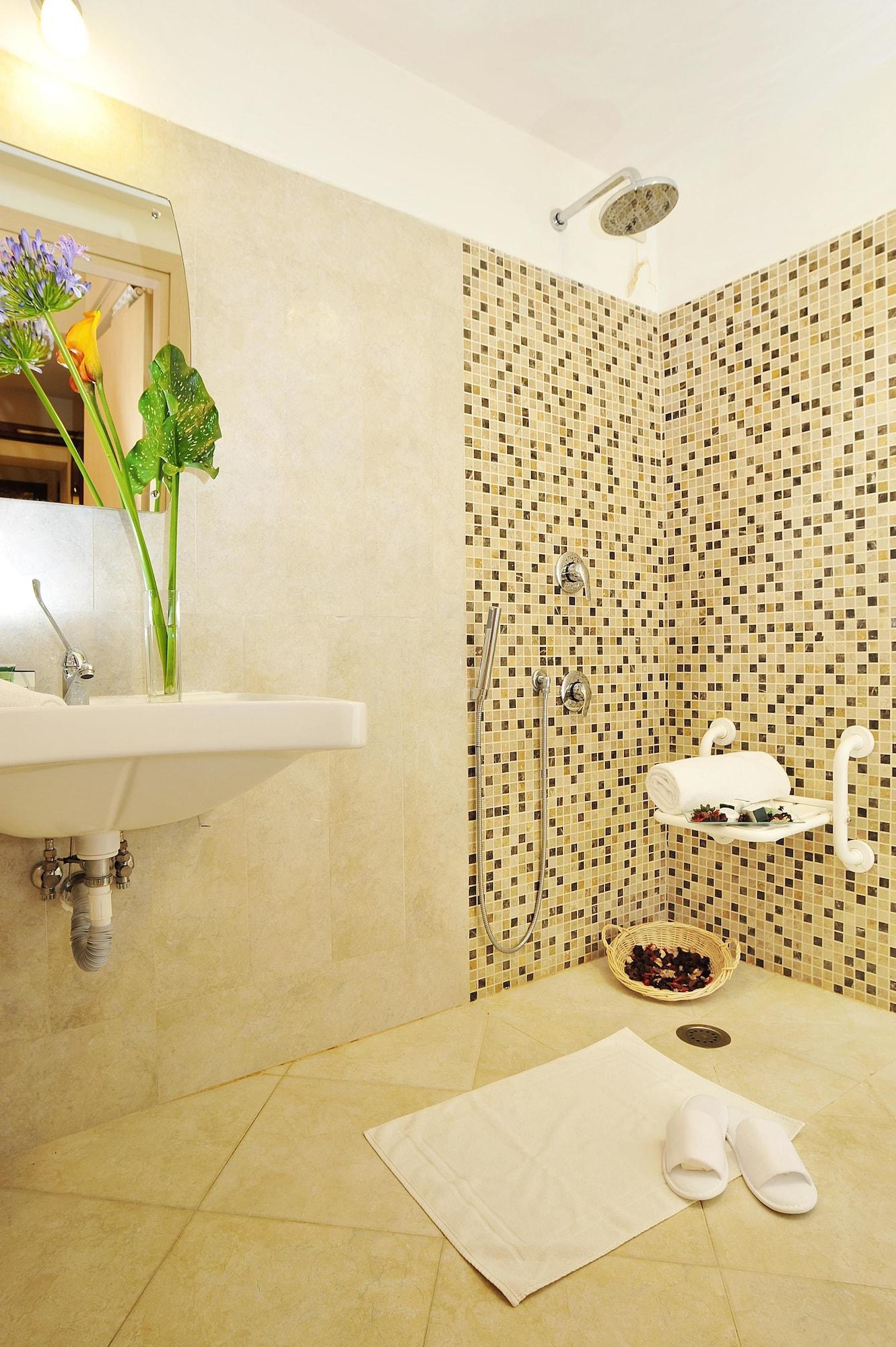 Scott House 3* Rom